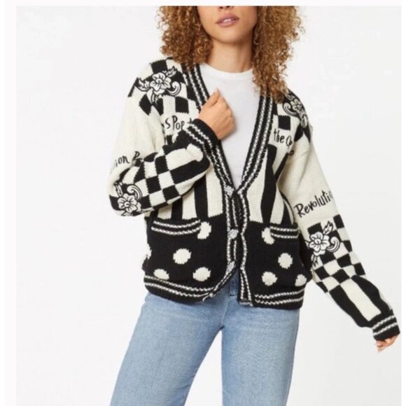 No! Jeans Pop Revolution Black & White Graphic Checkered Cardigan With Floral Kn - Picture 2 of 16